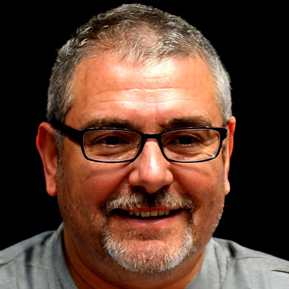 Portrait professionnel de Marc Dubois